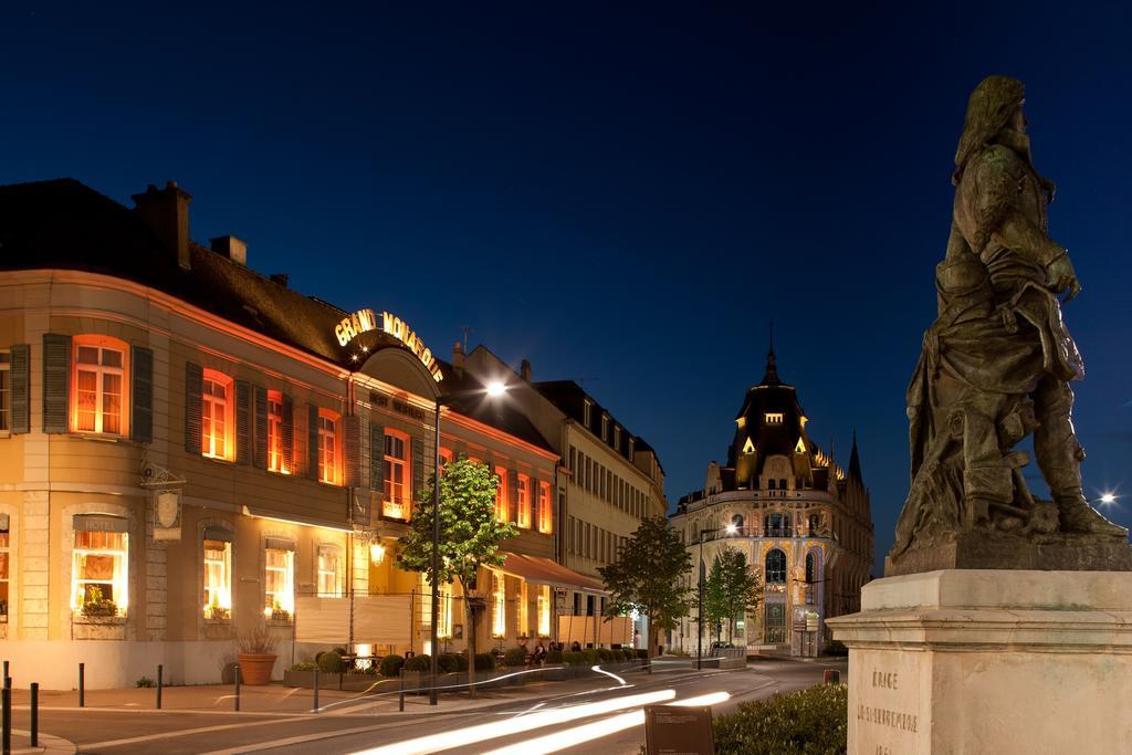 Hotel & Spa Le Grand Monarque, BW Premier Collection Chartres Exterior photo